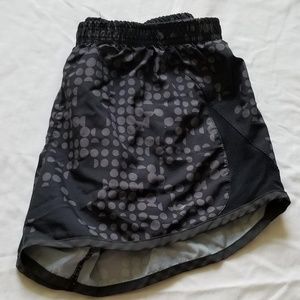 Nike Running Shorts Grey Black Size Medium